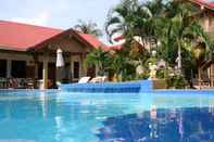 Kolam Renang Long Beach Inn Thailand