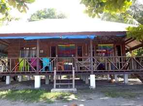 Bangunan 4 Kingki Beach House