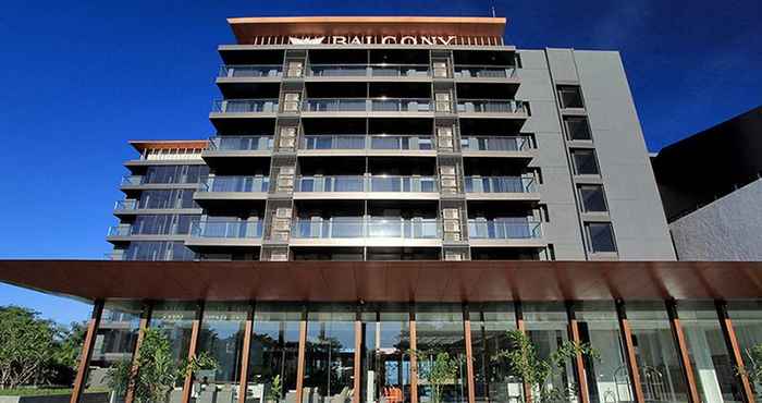 ภายนอกอาคาร Balcony Seaside Sriracha Hotel & Serviced Apartments