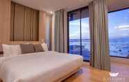 Kamar Tidur 7 Balcony Seaside Sriracha Hotel & Serviced Apartments
