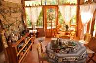 Restaurant Lily of the Valley Organic Farm and Homestay 