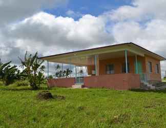 Bangunan 2 Amiscosa Farmhouse 1