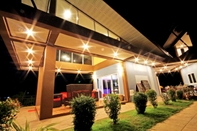 Lobby Phutara Lanta Resort