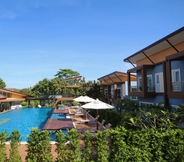 Swimming Pool 2 Phutara Lanta Resort