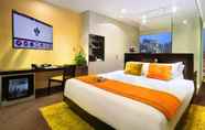 Kamar Tidur 4 Park Regis Singapore