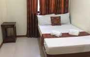 Bilik Tidur 5 Aquari Travellers Inn