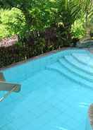 SWIMMING_POOL 