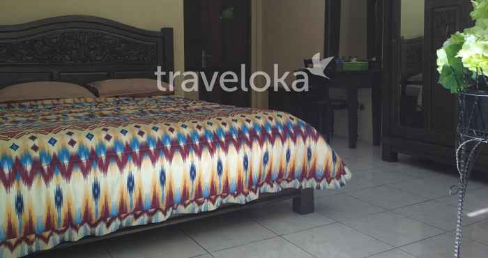 Bedroom Cozy Room very close to Universitass Indonesia Depok (UNO)