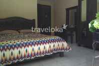 Bedroom Cozy Room very close to Universitass Indonesia Depok (UNO)