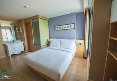 Bedroom 2 Coco Beach Resort
