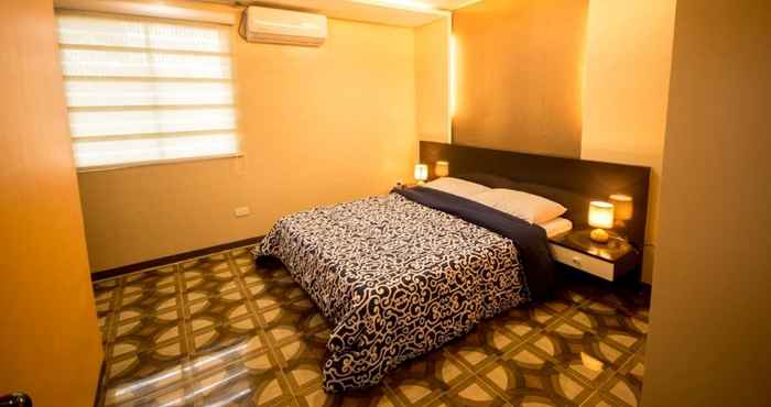 Bedroom DZR Guest House