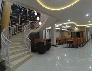 Lobi 2 Mersi Hotel Bukittinggi