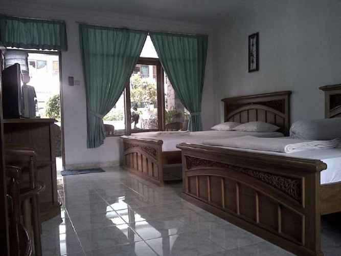 BEDROOM Fortuna Hotel Pangandaran