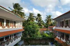 外部的 Fortuna Hotel Pangandaran