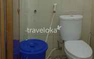 In-room Bathroom 4 Cengkareng Airport Inkost Tangerang