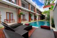 Swimming Pool Kubu Bali Suites Seminyak