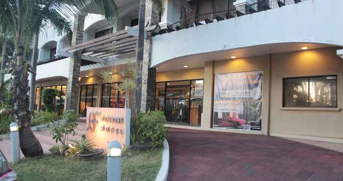 Bên ngoài Bayfront Hotel Subic