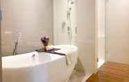 Toilet Kamar 7 Bromo Park Hotel Probolinggo