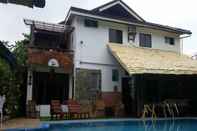 Kolam Renang Lala Panzi Bed and Breakfast