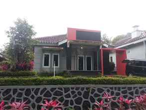 Bangunan 4 Villa Kota Bunga Cosmos 