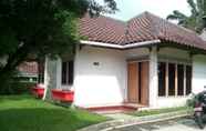 ห้องประชุม 7 Villa Kota Bunga Cosmos 