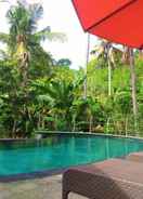 SWIMMING_POOL Kubu Tamu Homestay