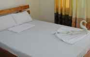 Kamar Tidur 5 AJ Travellers Inn