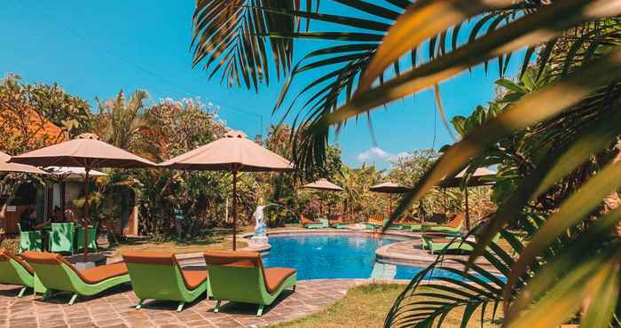 Swimming Pool Bali Wirasana Inn 