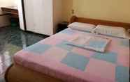 Kamar Tidur 4 OK Pensionne House