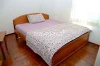 Bedroom Lovely Room close to Manggarai and Cikini Train Station (MEN)