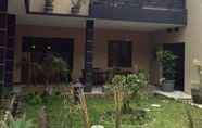 Exterior 7 Rumah Wayang Guest House