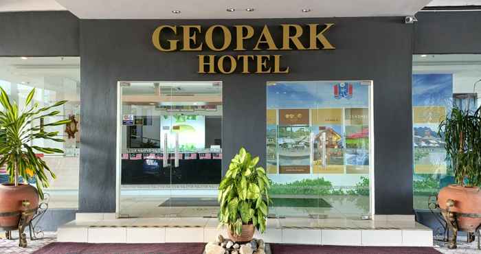 Luar Bangunan Geopark Hotel Kuah Langkawi