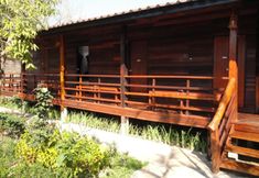 Common Space 6 Namkhong Guesthouse and Resort