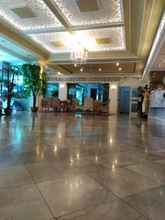 Lobby 4 Merlin Grand Hotel