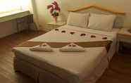 Kamar Tidur 6 Merlin Grand Hotel