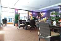 Bar, Kafe, dan Lounge Merlin Grand Hotel