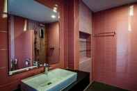 In-room Bathroom Kamonthara