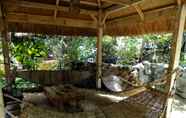 ภายนอกอาคาร 4 Bohol Coco Farm Hostel