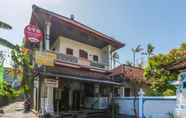 ภายนอกอาคาร 2 OYO 1741 Komala Indah Cottages