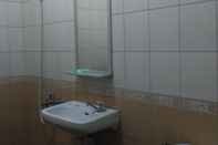 Toilet Kamar JF Hotel