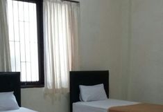 Bedroom 7 Hotel Museum Batik