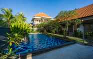 Lobi 2 Exotic Inn Lembongan