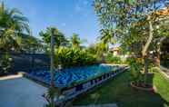 Hồ bơi 5 Exotic Inn Lembongan