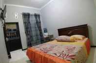 Bedroom Homestay Kamaran Dekat BNS 1