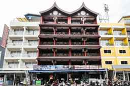 Tanawan Phuket Hotel, THB 529.45