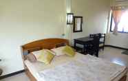 Kamar Tidur 5 Sarabu Guesthouse