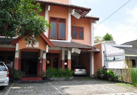 Exterior Hotel Dana Jogja