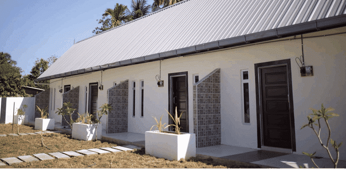 Lobi Belukar Lodges