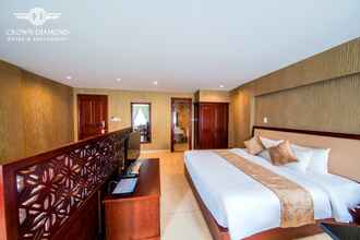 Kamar Tidur 4 Crown Diamond Hotel