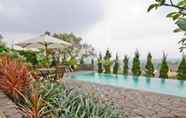 Swimming Pool 2 Rumah Teras Pavilion Guesthouse